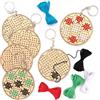 Baker Ross Portachiavi Calcio in Legno a Ricamo (Pack of 5) - Attività Creative per Bambini