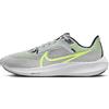NIKE Air Zoom Pegasus 40, Scarpe da Corsa Uomo, Wolf Grey/Volt-Black-White, 47.5 EU