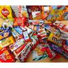 FERRERO Scatola Box Idee Regalo Feste Natale Snack Dolci Salati Kinder Ferrero Kitkat