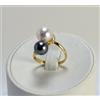ANELLO IN ORO GIALLO 18 kt CON PERLE AKOYA BIANCA E NERA E DIAMANTI OGNK 0121