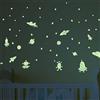 Ambiance Sticker Adesivo fluorescente, luminoso fino a 5 ore di seguito, decorazione per la cameretta dei bambini e dei bambini, adesivo da parete Fluo 60 stelle e robot dello spazio