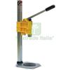 UTENSILERIA 1PZ TURABOTTIGLIE A COLONNA PER TAPPI CORONA 26MM: