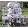 FratelliVagnoni Coppia statua bambino bambina in cemento e marmo su panchina bacio amorini