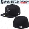 New Era 59FIFTY New York Yankees Black White Outline 14525211