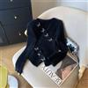 Maglione Nero Donna Con Scollo A V E Ricami Farfalle Morbido E Caldo CF56319