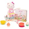 B. toys - Tippy Toes - Playset gatto Cali - Set da tè - Bambola gatto di peluche - Libro da tavolo - Tazze e cibo per giocare - 2 anni +
