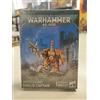 Warhammer 40K - 01-21 Adeptus Custodes: Shield-Captain - Factory Sealed