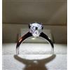 0,50 CT. ANELLO SOLITARIO IN ORO BIANCO 18 KT TIT 750 CON BRILLANTE
