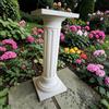 ovunque proteggimi Colonna base piedistallo per statue. White marble powder statue base pedestal.