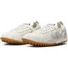 Nike HV8547-002 Jacquemus Nike scarpa da luna da donna morbida perla (donna)