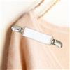 Maglione in Tessitura da donna che si strappa il cardigan con clip in lega
