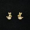 MR Orecchini In Oro 18K 750 Mls. Conigli Con Madreperla 8,4 MM.