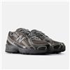 New Balance U7407YI New Balance 740 nero metallizzato (uomo)