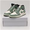 Nike BQ6472-130 Nike Air Jordan 1 Mid Jade Smoke (donna)
