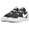 Nike DM6443-001 sacai × Nike Blazer Low "Black Patent Leather" (Uomo)