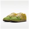 NIKE SB Dunk Low Pro IO0427-300 Saffron Quartz Pier Buff Gold Saffron Quartz