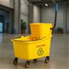 Carrello Pulizie Professionale con Secchio Lavapavimenti 33LT e 4 Ruote Mobili