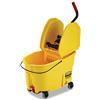 Rubbermaid Commercial Products Rubbermaid Commercial WaveBrake mop secchio e strizzatore Down Press Combo, 44-quart, giallo, FG757688YEL