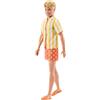 Barbie Fashionistas Ken #252 con capelli biondi, pantaloncini da surf arancioni