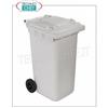 Pattumiera in polietilene BIANCO su 2 ruote, con larga impugnatura del coperchio e fermo posteriore, da litri 240, carico utile 96 Kg, peso 14,2 Kg, dim.mm.573x715x1062h