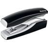 Leitz Softpress 56030035 Cucitrice Piatta in Metallo, Capacità fino a 30 Fogli, Forma Ergonomica, Punti Metallici Inclusi, Serie NeXXt, Nero