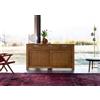 Devina Nais Credenza Holand