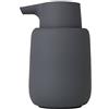Blomus Sono - Portasapone in Ceramica, plastica, Silicone, Magnete, Altezza: 14 cm, profondità: 9,5 cm, Diametro: 8,5, capienza 0,25 l
