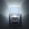 Integral Luci notturne a LED, confezione da 2 luci, collegabili con sensore, illuminazione notturna con rilevatore di luce per corridoi, 0,6 W, bianche, lotto di 2