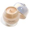 Shiseido Total Radiance Foundation, 3 Golden