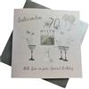 WHITE COTTON CARDS SS42-SIL70 - Biglietto di auguri per 70° compleanno, motivo: calici da champagne, rose rosa