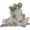 DRW Statuetta di Famiglia Seduto sul Pavimento in Resina in Bianco e Argento, 19,5 x 14 x 15 cm