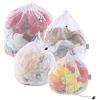Yoassi 4 Misure Sacchi da Biancheria Sacchetti Rete di Lavaggio con Coulisse, Lavatrice Borse per Bucato Laundry Bag Wash Bag per Maglieria, Pantaloni, Reggiseno, Intima, Vestiti Delicati 4 Pezzi