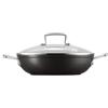 Le Creuset Tegame Basso in Alluminio Antiaderente con Coperchio vetro, diameter 24 cm, per per tutte le fonti di calore, induzione incluso, Nero, 51107240010502