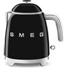 Smeg linea Anni '50 PRONTA CONSEGNA - Smeg Mini bollitore KLF05BLEU finitura nero con logo Smeg 3D