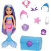Barbie - Barbie Sirene Chelsea bambola sirena con capelli blu e viola e 2 animaletti, forziere e accessori, Giocattolo per Bambini 3+ Anni, HHG57