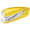 Leitz Cucitrice, Capacità fino a 30 Fogli, Design ergonomico in metallo, Include punti, Gamma WOW, Retail Box, 55022016, Giallo