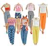 E-TING Set da 7 (14 articoli): 7 completi, 7 pantaloni per bambole Barbie