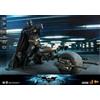 Hot Toys DC COMICS DARK KNIGHT BAT-POD with BATMAN 1/6 Accessory & Action Figure HOT TOYS