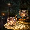 Görvitor Lanterna solare per esterni, 2 pezzi, IP65, impermeabile, in metallo, per esterni, da appendere, da giardino, a LED, luce bianca calda, per esterni, balcone, Natale, colore nero