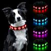 AUAUY Collare per cani con luce LED, ricaricabile tramite USB, impermeabile, lampeggiante in pelle PVC, regolabile, luminoso, per cani di taglia piccola, media e grande (rosso, M)