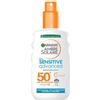 Garnier Ambre Solaire Crema Solare Spray per Pelli Sensibili, SPF 50 Resisto, 200 ml [Versione Inglese]