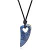 COAI Pendente Dente di Lupo Stilizzato in Pietra Blu Africana, Collana Pendente Unisex Laccio Regolabile
