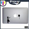 Stick-up Adesivo Banksy bambina con palloncino - computer portatile decalcomania - tutti i modelli di macbook