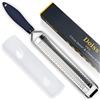 Deiss PRO Grattugia Formaggio Manuale - Per agrumi, parmigiano, zenzero, aglio, noce moscata, cioccolato, frutta, verdura - Lama molto tagliente in acciaio inox - Lavabile in lavastoviglie