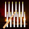 Coovee Candele LED Senza Fiamma con Telecomando a Bacchetta Magica, 12 Floating Candles da Appendere, Luce Calda Lampeggiante Candela LED, Candela Conica Elettrica per Natale, Halloween
