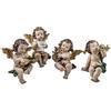 DRW Set di 4 angioletti seduti con le gambe appese con strumenti in resina dipinti a mano 7x7x22 cm