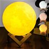 BAKAJI Lampada Tavolo Luna 15cm Luce LED 3 Colori Moon Lamp Batteria USB Supporto Legno