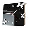 FLEXISTYLE Orologio da Parete Salotto Tondo Moderno Farfalle 3D Decorativo Silenzioso 30 cm