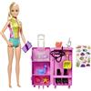 Barbie Carriere - Carriera Make-up, bambola dai capelli blu, top colorato a stampa leopardata e scarpe rosa con plateau, con palette, tavolozza e pennello, Giocattolo per Bambini 3+ Anni, HKT66