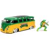 JADA TOYS - Turtles 1962 VW Bus in scala 1:24, die cast, con personaggio di Leonardo in die-cast,+ 8 anni, 253285000